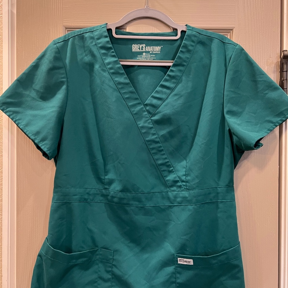 Grey's Anatomy Jade Green Scrub Top and pant, LG